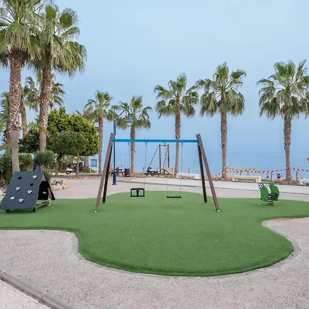 Tejada Beach Apartment